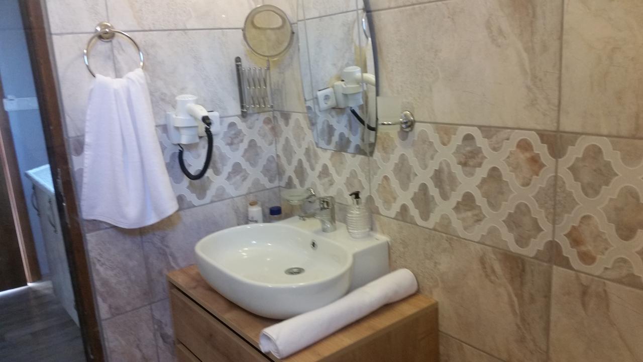 Laz Koyu Pansiyon İmroz Exteriör bild