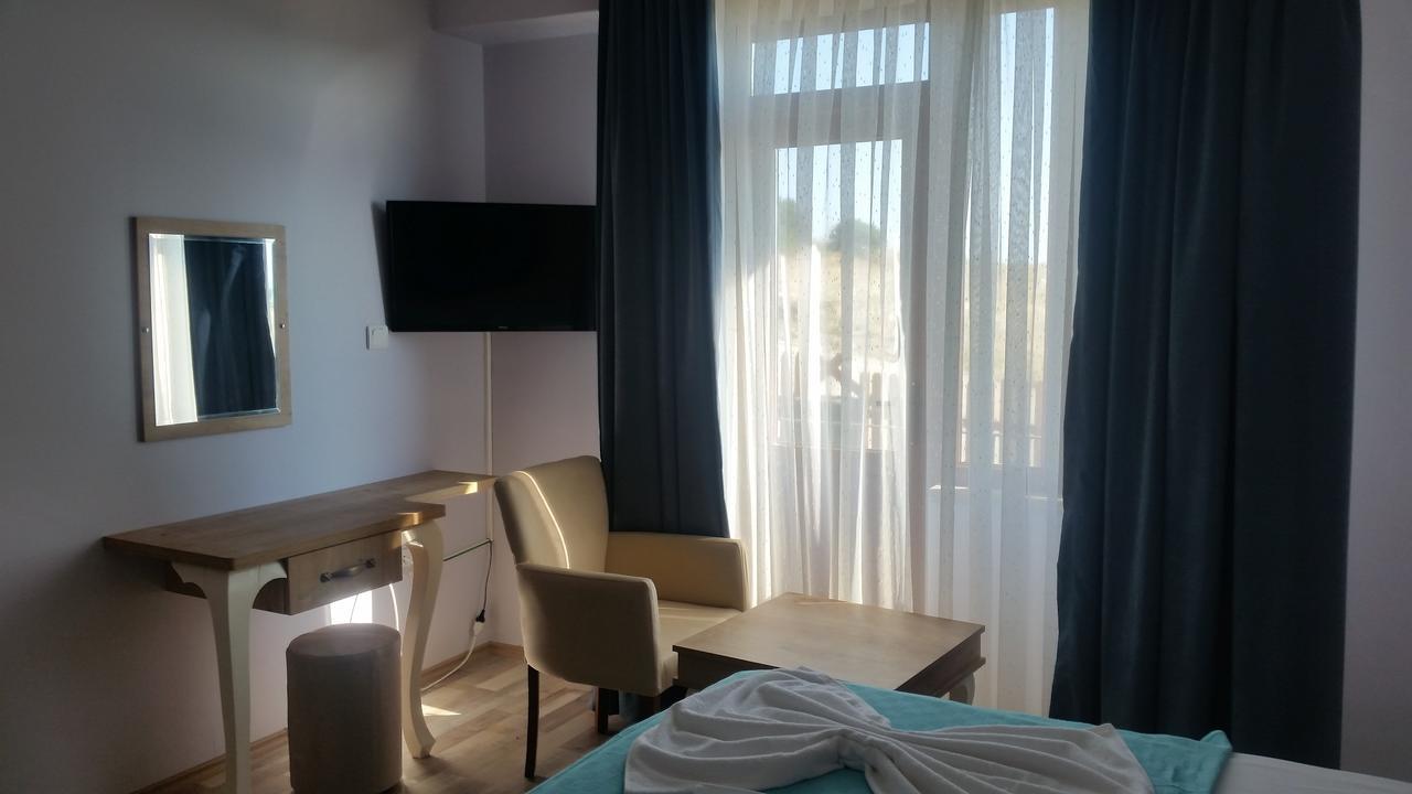 Laz Koyu Pansiyon İmroz Exteriör bild