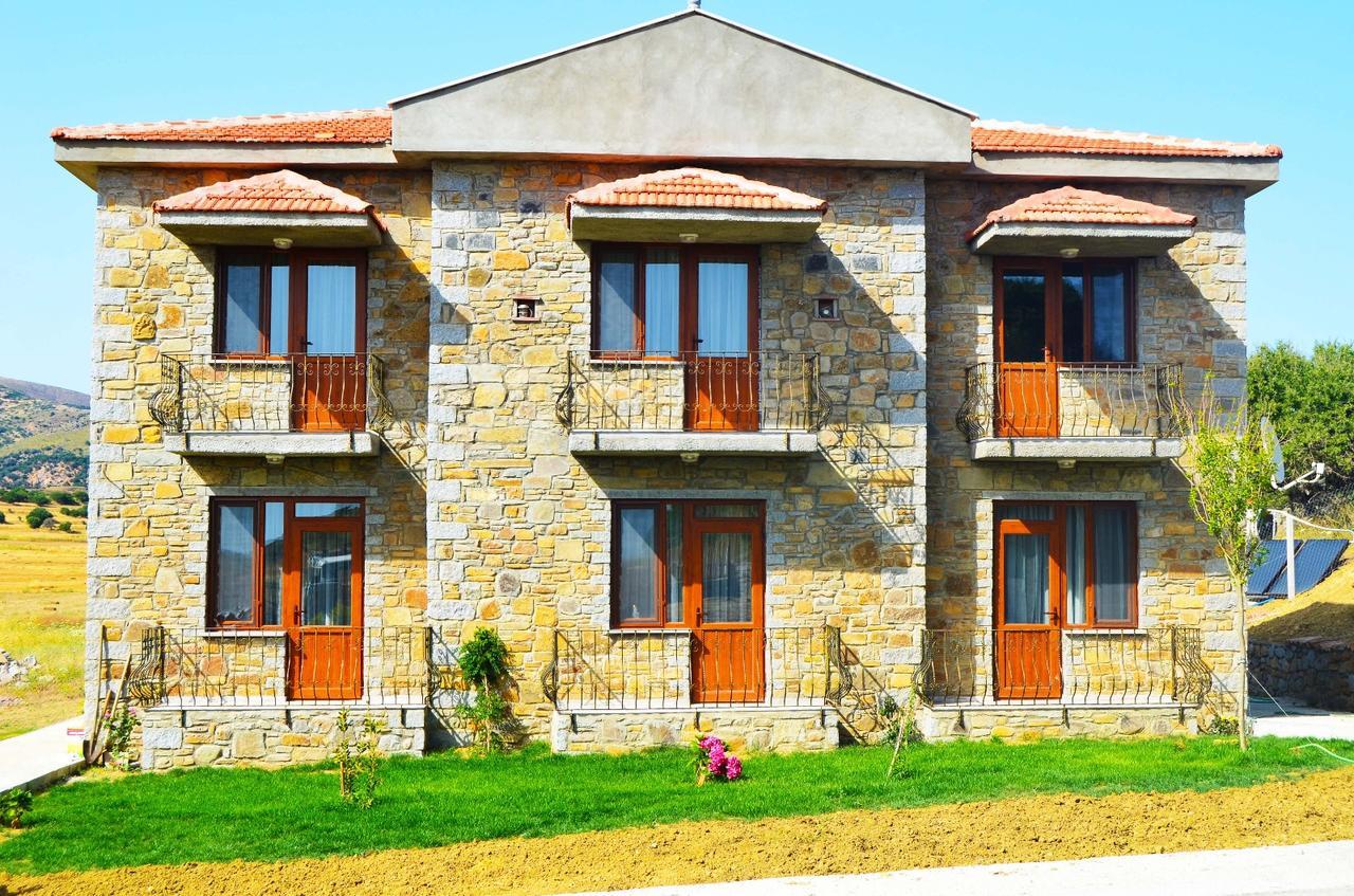 Laz Koyu Pansiyon İmroz Exteriör bild